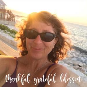 Meet your Posher, Wendy